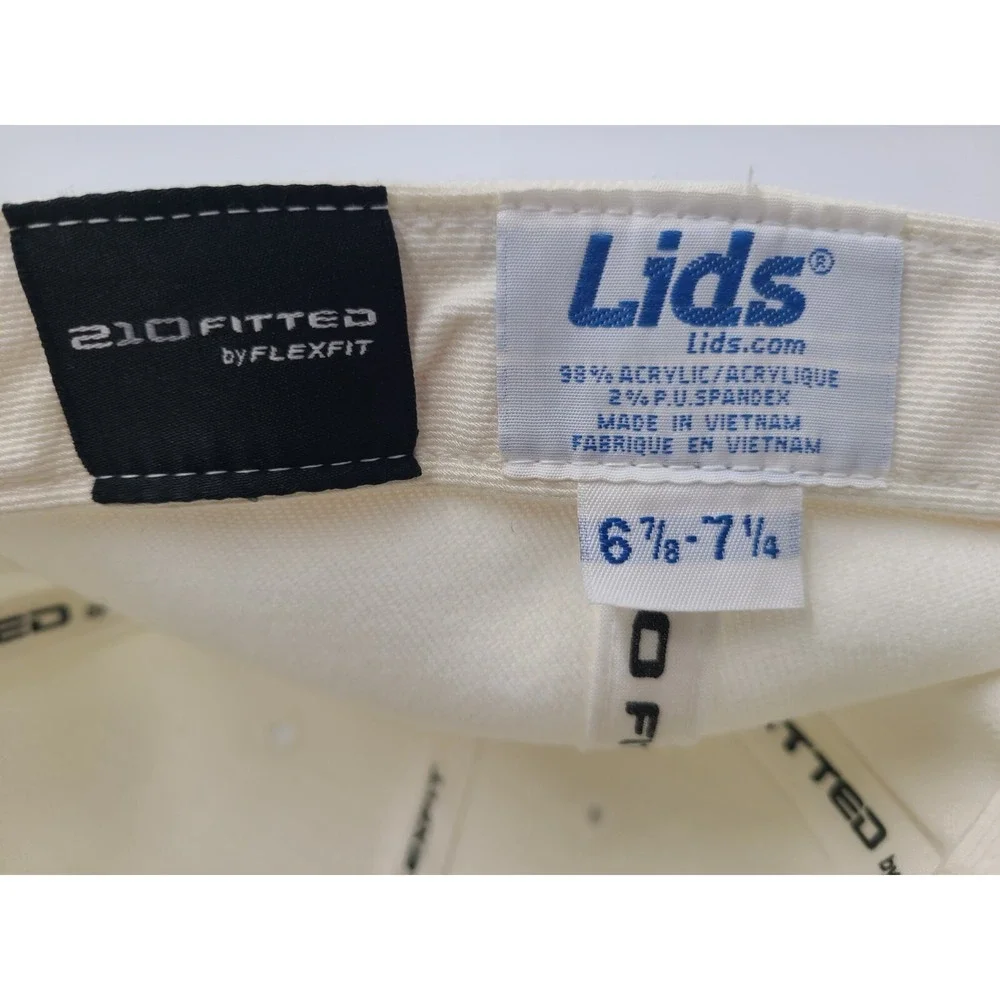 Women Panda‎ Girl Lids Flex Fitted S-M Hat Cap Skate Skateboard Surf White Black